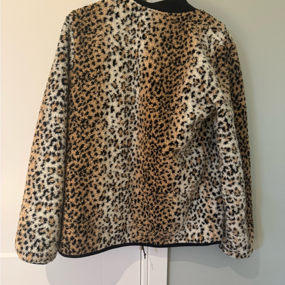 Leopard Teddy Jacket - Picture 2 of 3